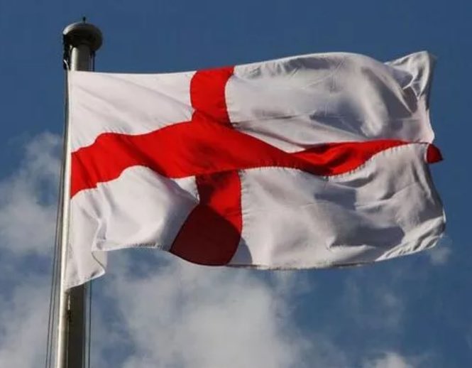 "May the spirit of our great nation fill you with pride and happiness this St George's Day" 

#StGeorge
#England
#GodSaveTheKing