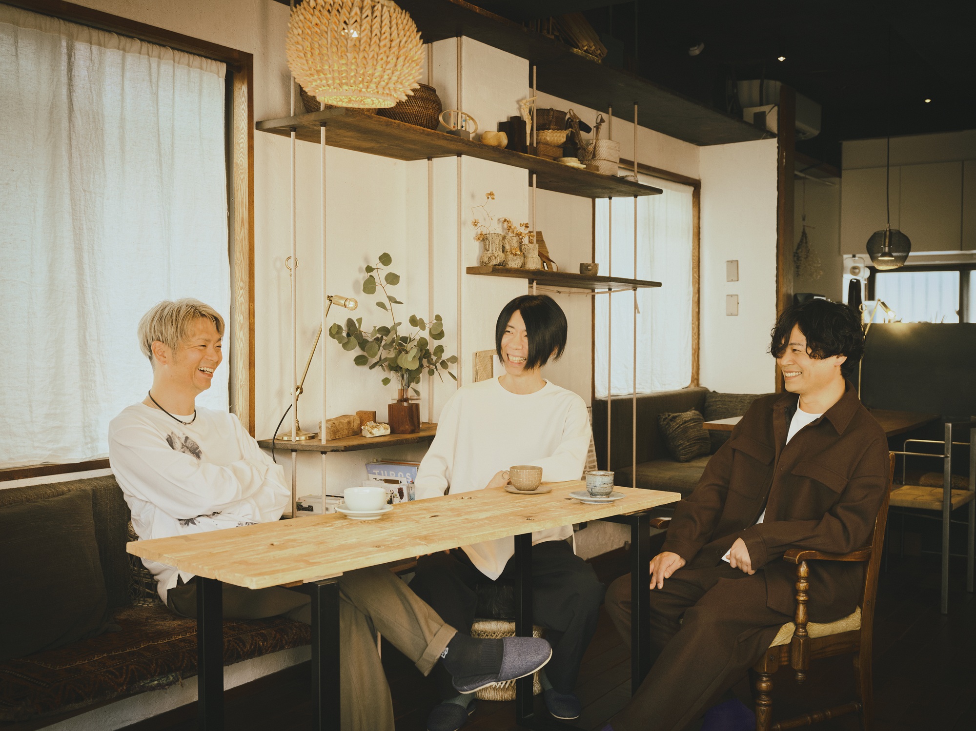 人気を誇る Box The In People (@_PeopleInTheBox) X / ミュージシャン
