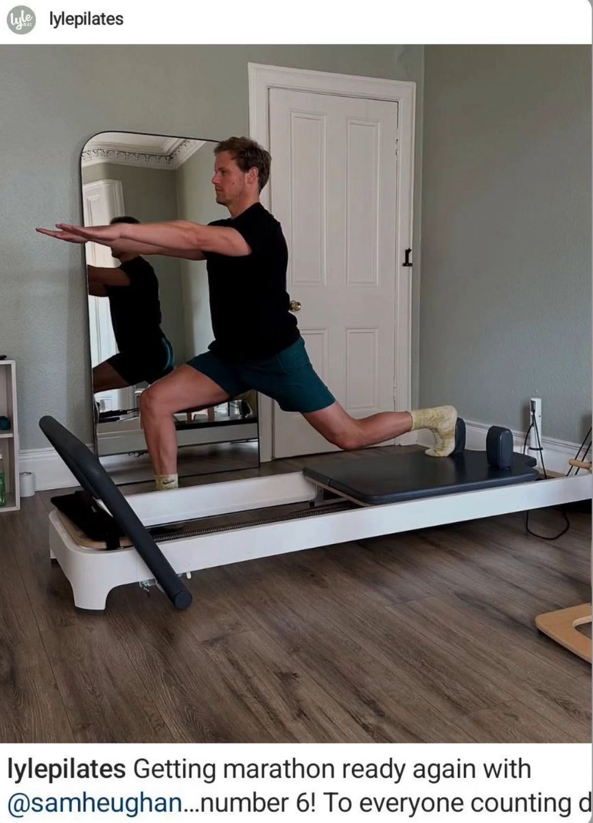 Rothha1Kimberly's tweet photo. I appreciate that he is so disciplined in keeping himself in shape. I need lessons from him thatβs for sure.π₯Ήπ
ππ.
Heβs incredibly adorable.ππ#SamHeughan #HeHasCourage #MyPieceOfHeaven #Athletic #FitnessIsImportant https://t.co/3wuigsJ6m1