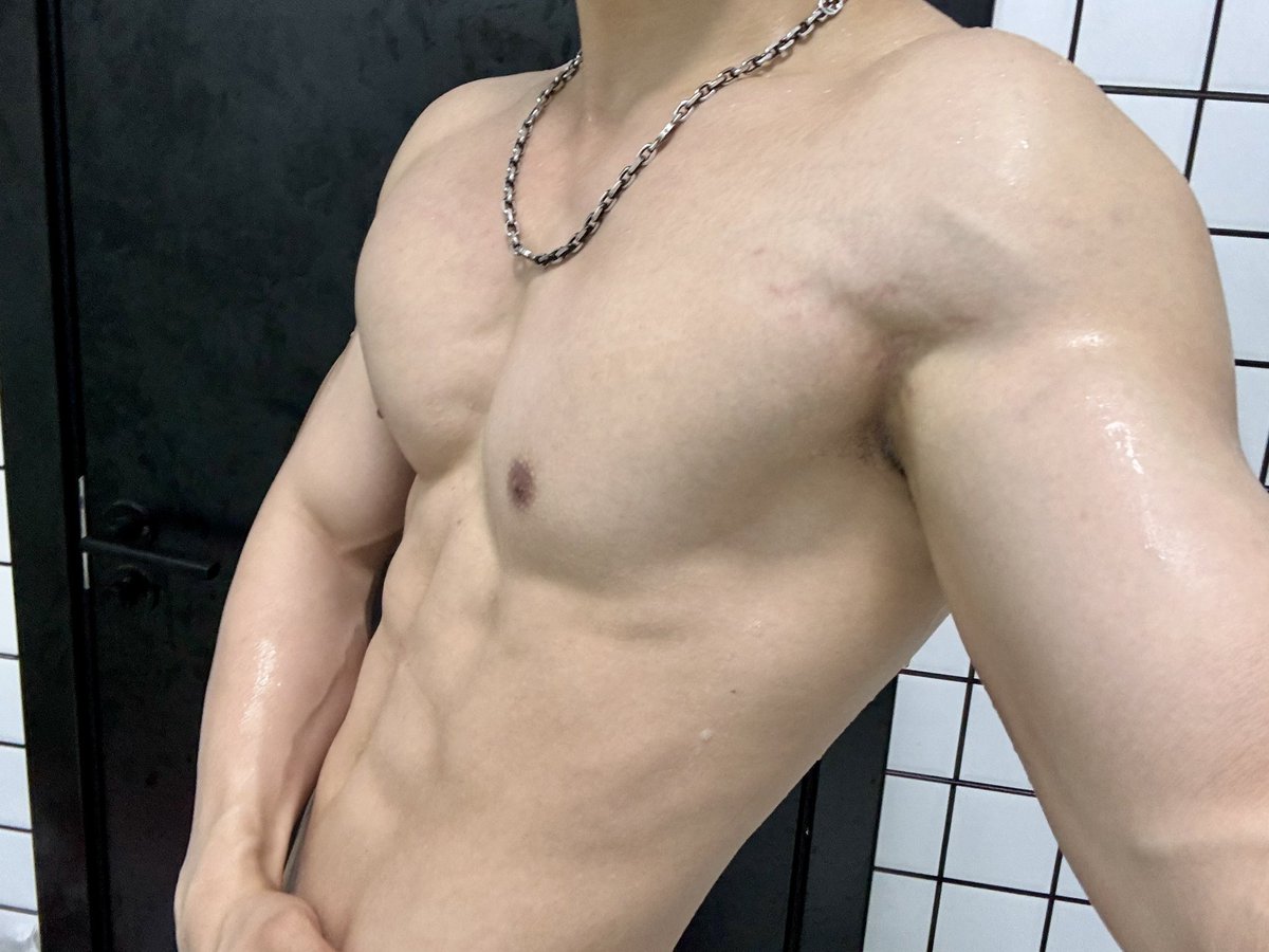 铁肌小宝 tweet media