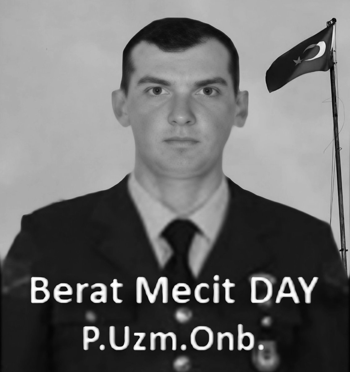 Şehidimiz var Trabzon…

Pençe-Kilit Operasyonu bölgesinde, hain teröristler tarafından yapılan saldırıda şehit olan kahraman askerimiz P. Uzm. Onb. Berat Mecit Day’a Allah'tan rahmet; ailesine ve sevenlerine sabırlar diliyorum.

Başımız sağ olsun...🇹🇷