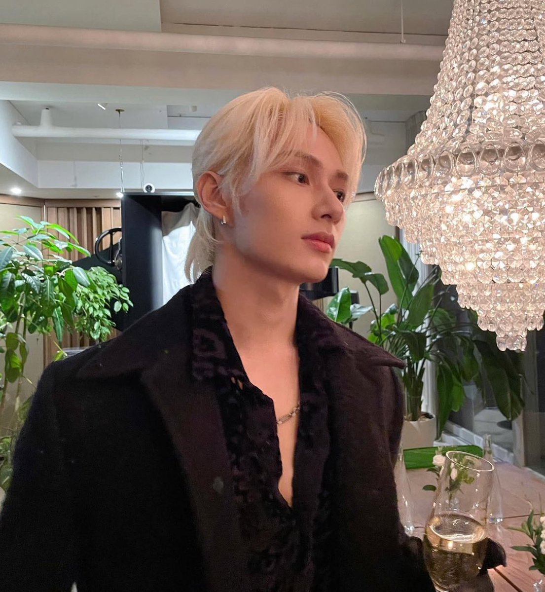 xueishaoo's tweet photo. AND HE’S BACKKKKKK AAAAAAAAAA 🥹🤍 https://t.co/pNETDsd35Y