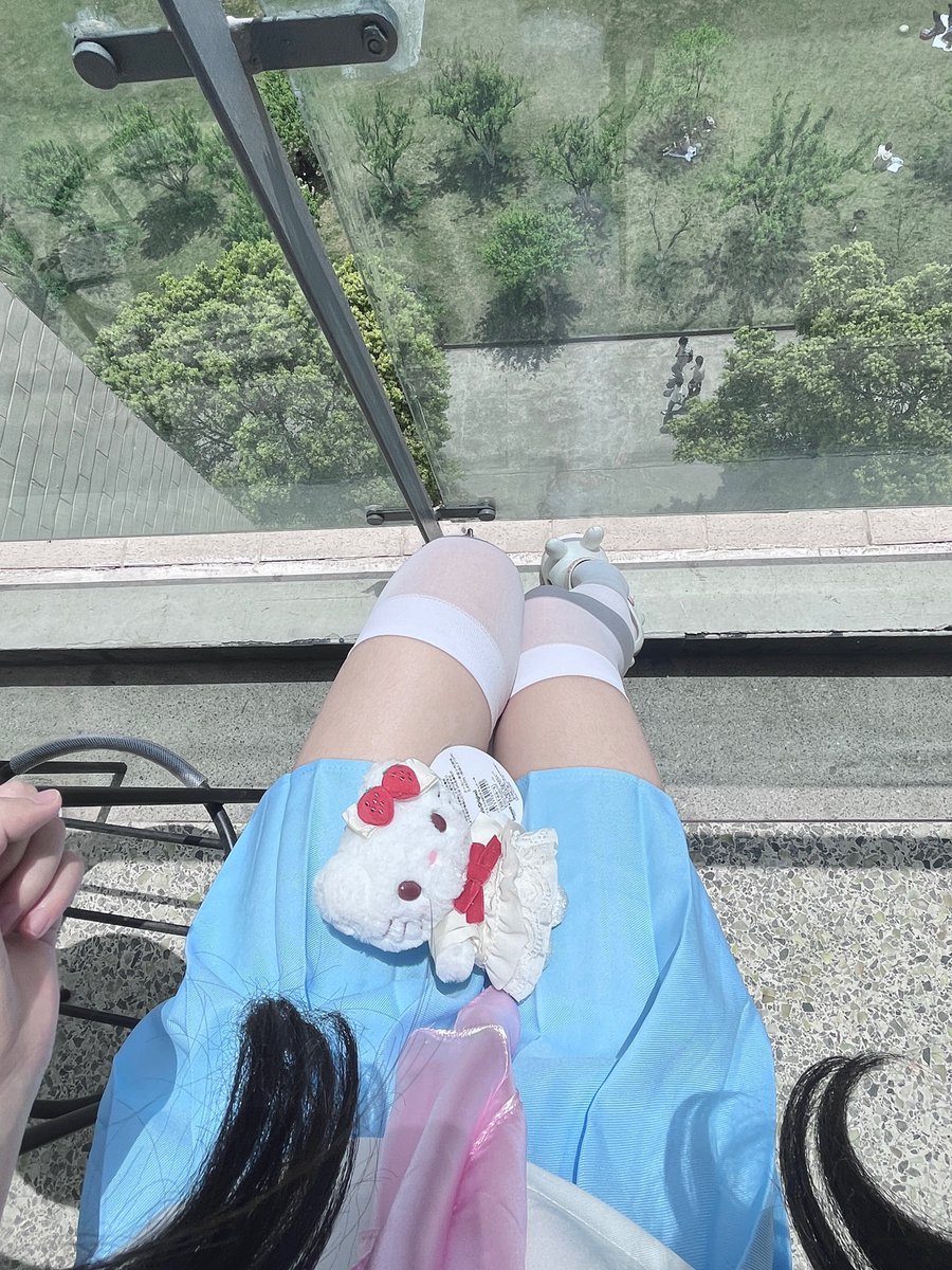 福利姬Co分享的黄推图片2 - 网红私拍内容