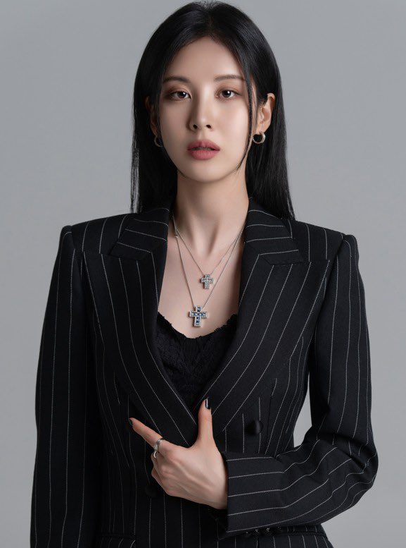 [INTERVIEW] Seohyun on what has changed after 20 years of activity.

“There’s nothing I’m afraid of in life now. I have grown thanks to the different experiences I’ve had. I am upright and principled and I do have clear boundaries with myself. But in terms of acting, I want to