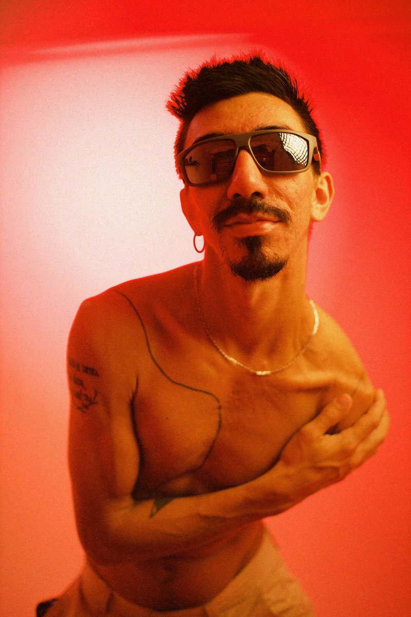David__Rizo's tweet photo. It’s about to be hot time!

#gay #twunk #twink #latamgay #estudiophotography #portrait #portraitphotography #summer #spring #fashionphotography #canonmexico https://t.co/B03fusPQZe