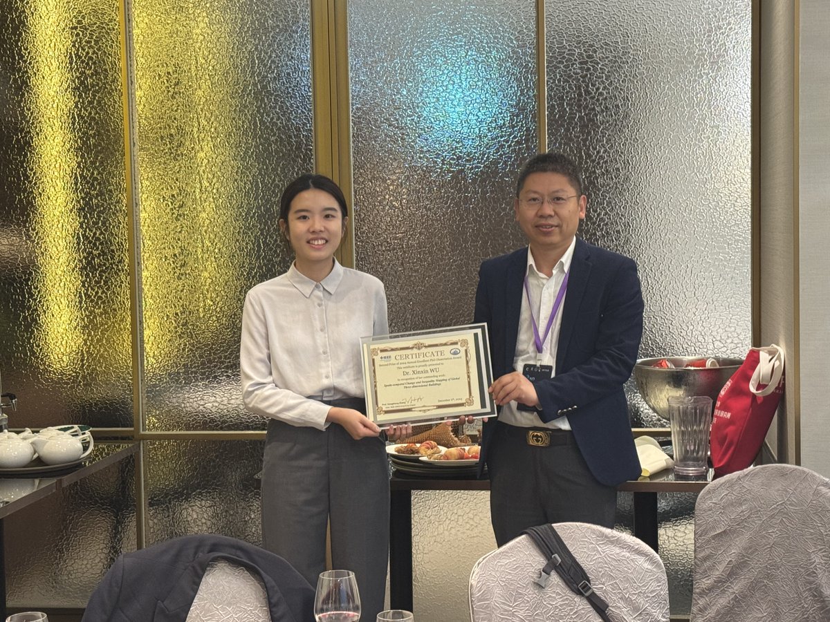 HK_GRSSorg's tweet photo. [1/2]Exciting News🏆We’re thrilled to announce the winners of the Excellent Dissertation Awards in 2024:
🎓 PhD Dissertation Award:
- 1st Place:  Dr. Maosu LI (HKU);
- 2nd Place: Dr. Xinxin WU (SYSU)  &amp;  Dr. Xiaoyue TAN (PolyU)
#IEEEGRSS #DissertationAwards #AcademicExcellence https://t.co/fwLrXUsdKQ