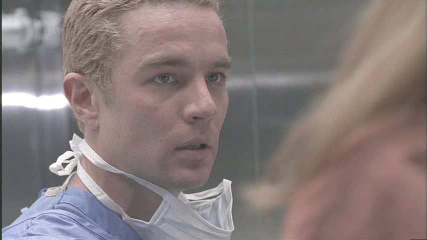 jamie_marsters's tweet image. Pic of the Day: Paging doctor James... paging doctor James... 

aka James (not a doctor) Marsters as Eric Swan in #Millennium 1999 

@JamesMarstersOf #JamesMarsters #NotADoctor #NotEvenPlayingOneOnTV #Which #WhyHasntHeDoneThatYet #ThatdBeSomethingDifferent #StillAVillainObviously