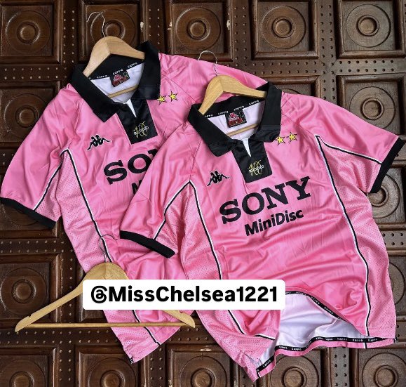 MissChelsea1221's tweet image. Naomba Mshow #Love kwa Repost🙏😍

Jez za Zaman (Vintage) 35,000/=

0714336827

#MIKOA YOTE TUNATUMA