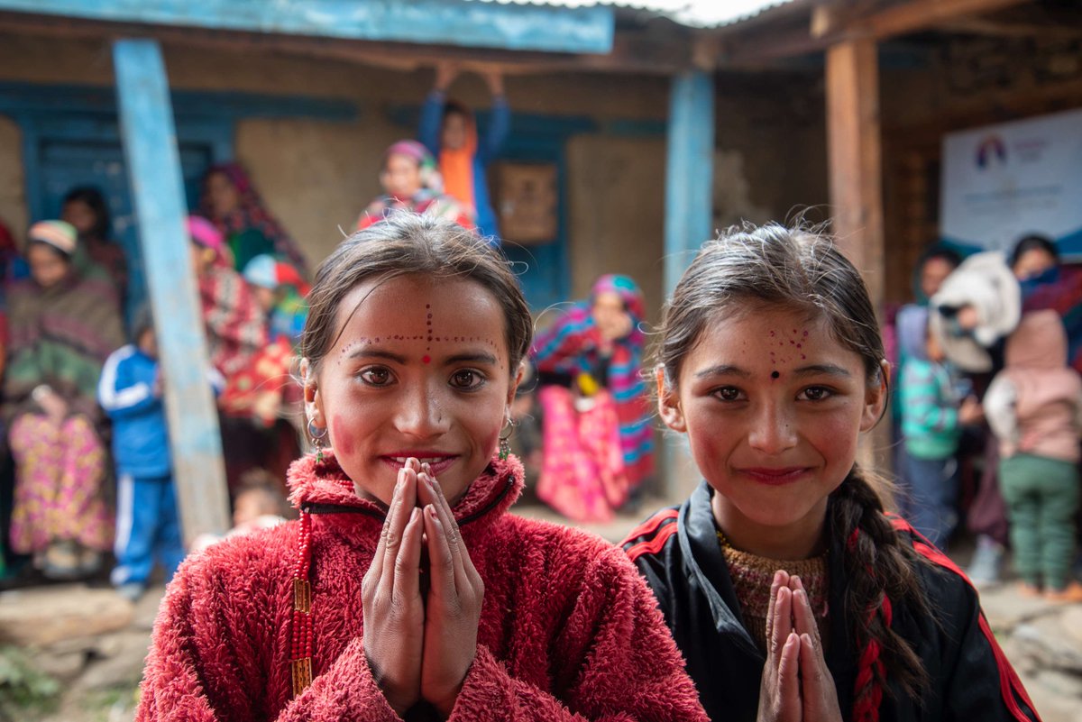 All girls deserve access to #qualityeducation, no matter where they live.

That’s why we’re proud that 53% of students across Adara-supported schools are girls. 

Together, we’re building a world where all children, especially girls, can access quality #education
#EducationForAll