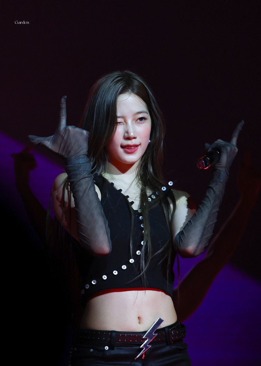 250419

😜

#르세라핌 #LE_SSERAFIM
#카즈하 #KAZUHA #カズハ