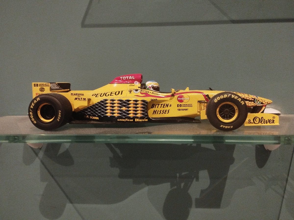 LamborghiniOff's tweet photo. @redbullf1france https://t.co/aNm7dqyWaP