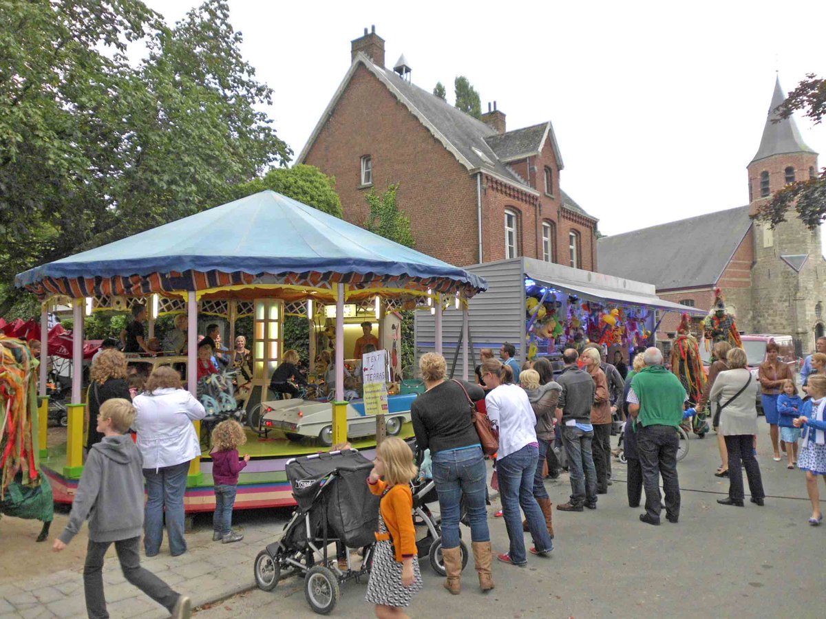 De Dorpsraad van Ressegem organiseert 'Mottefeesten'...
persregiodender.be/index.php/de-d…