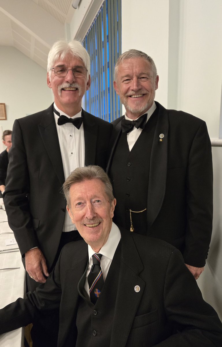 BriggMasons's tweet photo. It was all smiles at the Installation meeting of Ancholme Lodge in Brigg!  @lincsmasonic was represented by David Bird who clearly enjoyed himself in the company of 70 friends and members who had filled the building to see Dave Harness install Dave Stiiff as his successor. https://t.co/ELX1OPaANL