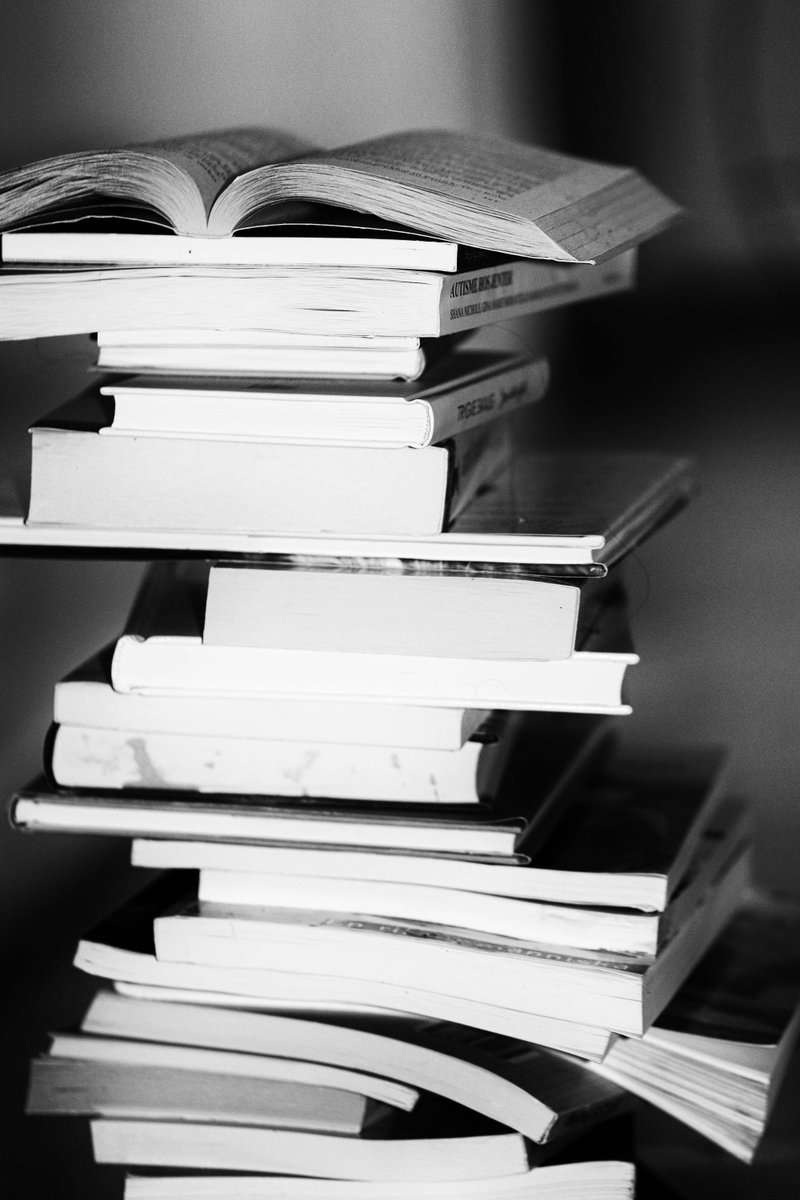 Festival CUÉNTALO (@cuentalofest) on Twitter photo Cualquier rincón y cualquier momentos son perfectos para leer. Hoy, Día del Libro, también.
¡¡Feliz lectura!!
#felizdíadellibro #logroñolee
<a href="/AytoLogrono/">Ayuntamiento Logroño</a> <a href="/bibliorazcona/">Biblioteca Rafael Azcona de Logroño</a> <a href="/bibrioja/">Biblioteca de La Rioja</a> Cualquier rincón y cualquier momentos son perfectos para leer. Hoy, Día del Libro, también.
¡¡Feliz lectura!!
#felizdíadellibro #logroñolee
<a href="/AytoLogrono/">Ayuntamiento Logroño</a> <a href="/bibliorazcona/">Biblioteca Rafael Azcona de Logroño</a> <a href="/bibrioja/">Biblioteca de La Rioja</a>