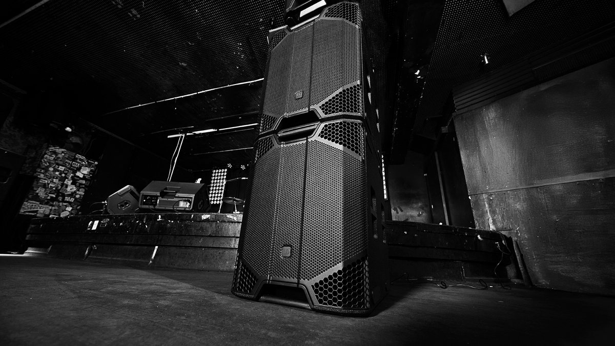 🔊 LD Systems presenta la serie ICOA PRO
📦 Altavoces activos + sub de 21″
💥 Hasta 3000 W | DSP SysCore | Bluetooth 5.1
📱 Control vía app (iOS/Android)
🎧 Para escenarios exigentes, compactos y potentes.

Más info: ld-systems.com/en/icoa-pro
#LDSystems #ICOAPRO #LiveSound