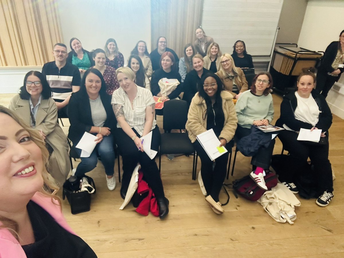 Stacey Clarke (@staceyclarke04) on Twitter photo Just at the <a href="/MyBCU/">Birmingham City University</a> conference delivering a workshop on how to sell yourself!
It was a full class 💙
It was lovely to meet all the wonderful people in the room.
Thank you for participating!
#sellyourself #bcu Just at the <a href="/MyBCU/">Birmingham City University</a> conference delivering a workshop on how to sell yourself!
It was a full class 💙
It was lovely to meet all the wonderful people in the room.
Thank you for participating!
#sellyourself #bcu