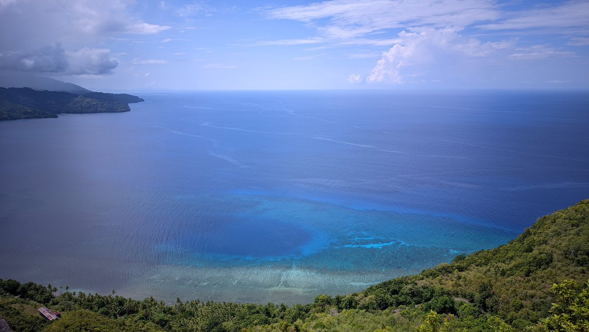 denasaurus's tweet image. Kehujanan sedikit, untung gak masuk angin. 🥰✨✋🏽