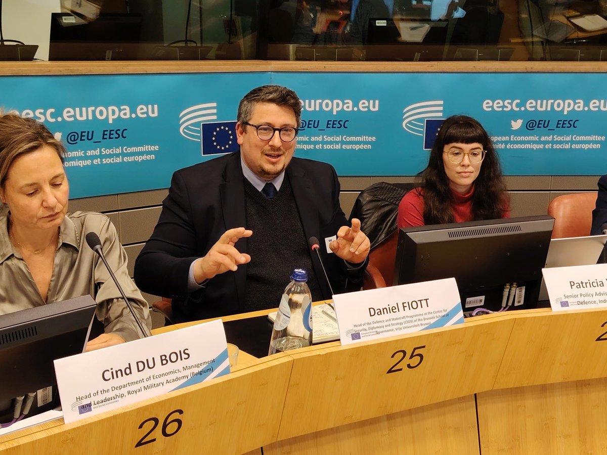 EESC Industrial Change (@ccmi_eesc) on Twitter photo Thank you to <a href="/SAFRAN/">Safran</a> <a href="/Fincantieri/">Fincantieri</a> <a href="/DanielFiott/">Daniel Fiott</a> <a href="/CindBois/">Cind du bois</a> of <a href="/RMA_Belgium/">Royal Military Academy Belgium</a> and <a href="/PatriciaVelicu/">Patricia Velicu</a> for your insightful contributions to our expert hearing on #SecurityActionforEurope 🛡️
Work continues on building a stronger #EUDefence Industry🤝🇪🇺
More info➡️europa.eu/!3PjQ6Y Thank you to <a href="/SAFRAN/">Safran</a> <a href="/Fincantieri/">Fincantieri</a> <a href="/DanielFiott/">Daniel Fiott</a> <a href="/CindBois/">Cind du bois</a> of <a href="/RMA_Belgium/">Royal Military Academy Belgium</a> and <a href="/PatriciaVelicu/">Patricia Velicu</a> for your insightful contributions to our expert hearing on #SecurityActionforEurope 🛡️
Work continues on building a stronger #EUDefence Industry🤝🇪🇺
More info➡️europa.eu/!3PjQ6Y