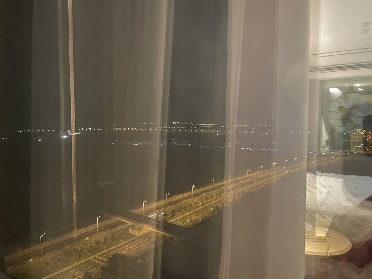 江苏常州溧阳出差中，万能的推，请给我一个附近的推友啊~~~聊聊天也好呀😝