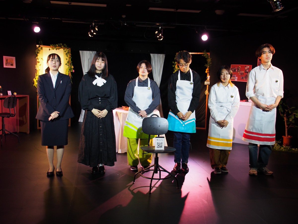 KAEDEN_gekidan's tweet photo. 鈴木楓主催自主公演
『注文が少ない料理店』
全日程終了いたしました。
ご来場頂き誠にありがとうございます。
次回公演をお楽しみに。
#多摩美術大学 #演劇舞踊デザイン学科
#KAEDEN #演劇 #舞台 https://t.co/X9WtJIWKcn