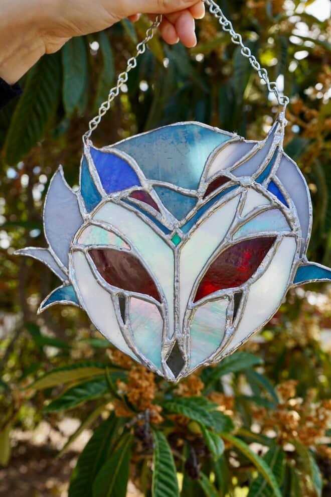 ColdCreatureArt's tweet photo. I'm going to cry 🥺❤️🥰 I finally had a go at actual #glassart 
I'm so proud. I drew up my boy #stolas and I'm so happy with the result. My soldering sucks but I know I'll get better with practice 👏
#helluvaboss #stainedglass https://t.co/4W6WeAj790