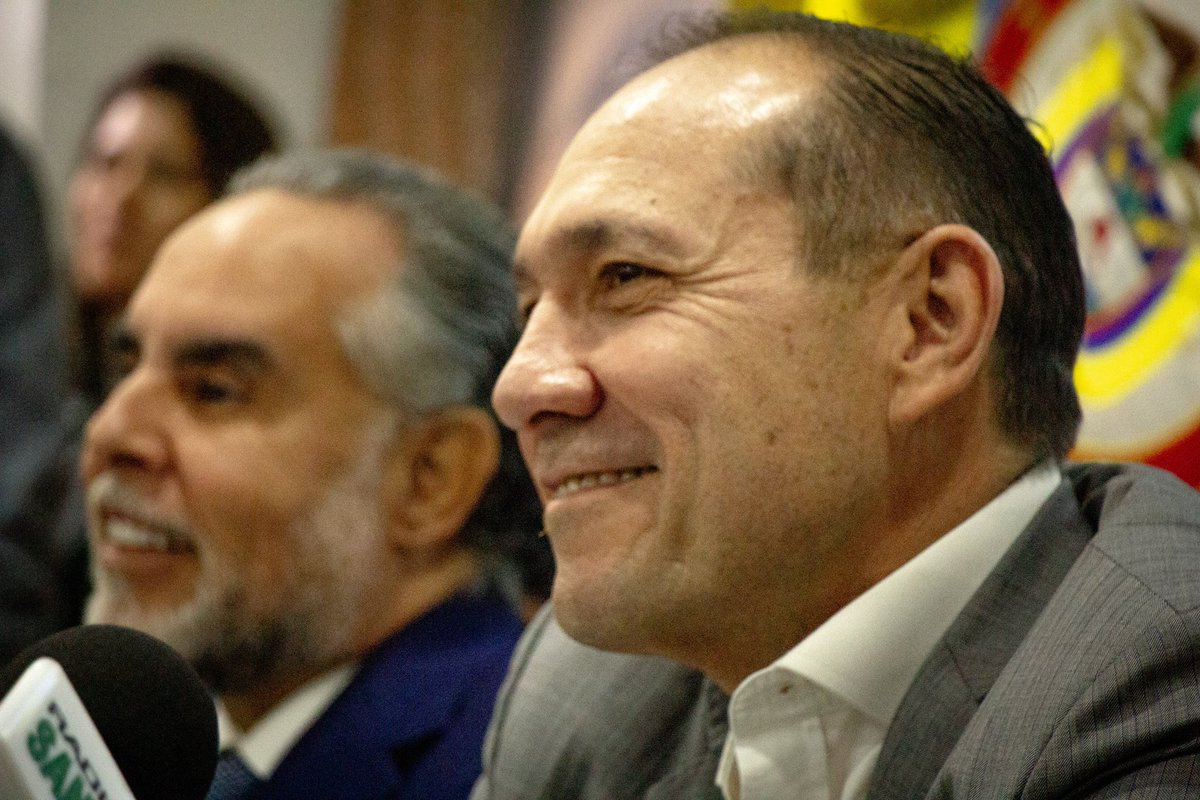 La prostitución de la ética y la moralidad pública en una foto.