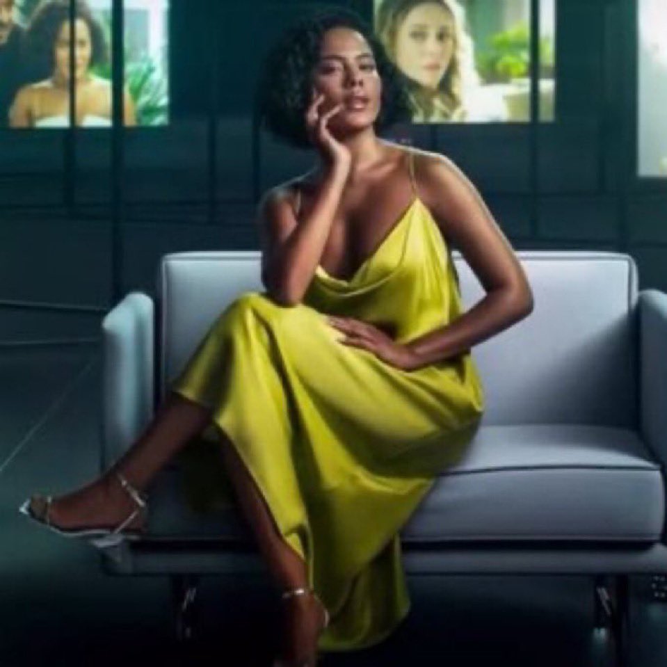 pensando mt nas consequências dos nossos sins e dos nossos nãos... nos caminhos que se abrem e que se fecham e ate mesmo nos caminhos que quando olhamos em retrospecto julgamos que poderiam existir mas talvez nem poderiam não e nossa Onipotência Narcísica anacrônica fica...cansei