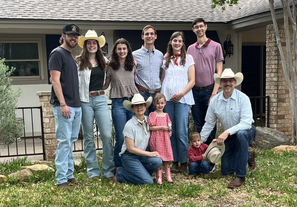 Easter weekend was a blessing. Our family enjoyed time together and worshipped our risen savior, Jesus Christ! He is Risen indeed.