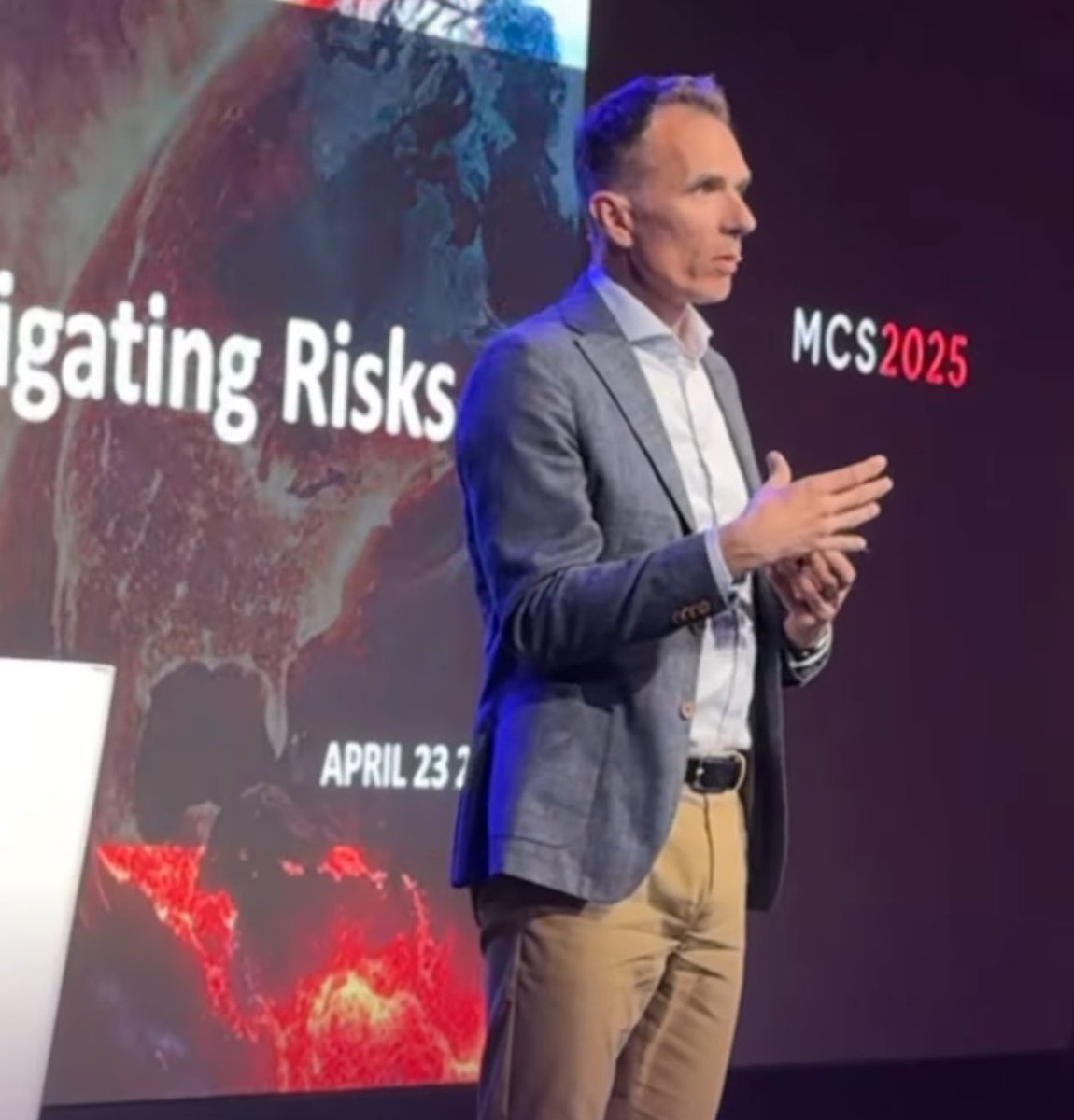 Security keynote: <a href="/robvanderveer/">Rob van der Veer</a> shares AI risk playbook. 5 steps to safer system 📎
#MCS2025