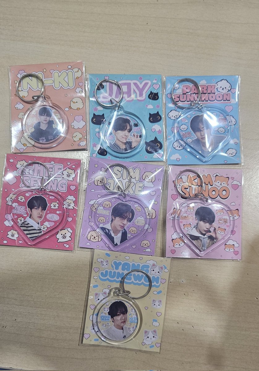 ฝากร้านนี้ทำ กอว น่ารักมากส่งเร็วมาก #littlemoorw