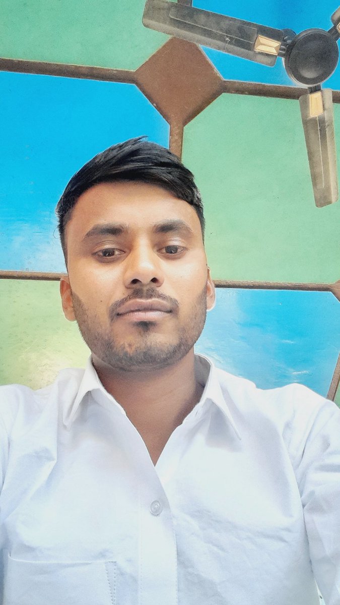 mohitkumar08547's tweet photo. 🚩गर्व से कहो हम हिन्दू है 🚩
#GarvHaiHinduHain
@ZeeNews 
Mohit Kashyap
From Muzaffarnagar (UP) https://t.co/OpTqDu8KjY