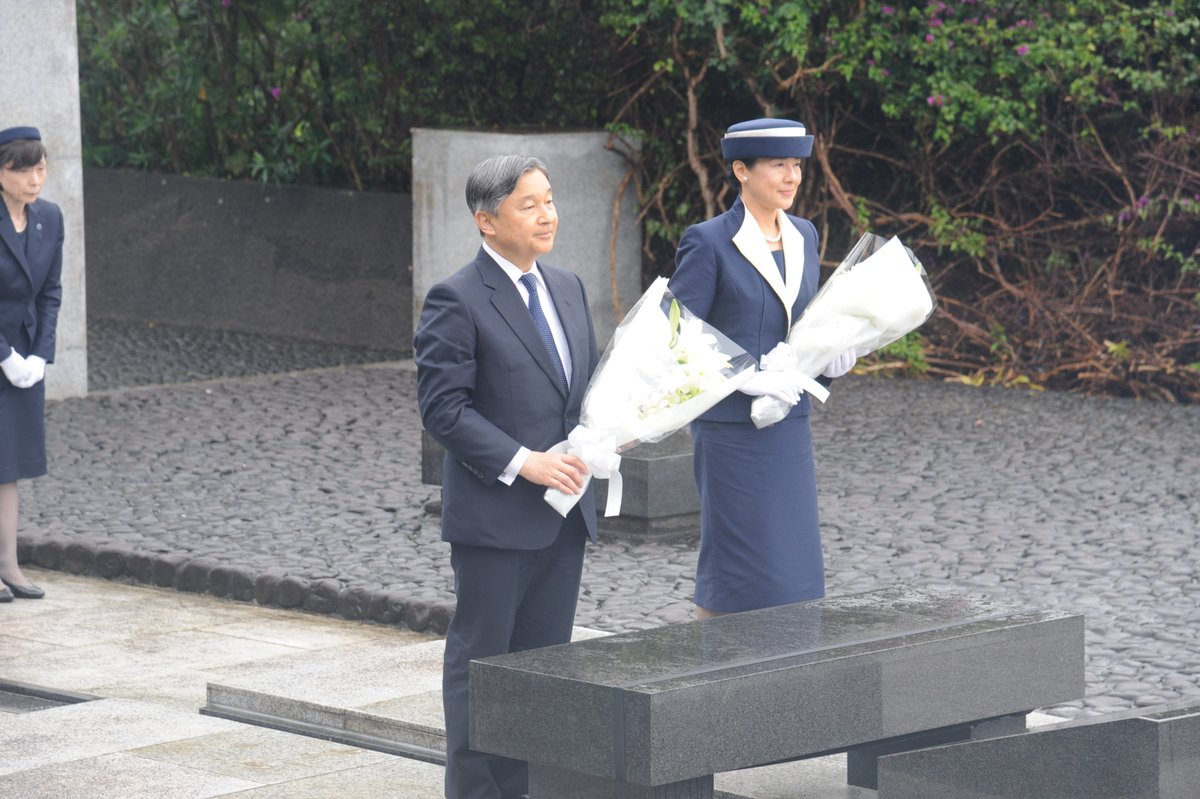天皇皇后両陛下 硫黄島ご訪問】 太平洋戦争の激戦地となった #硫黄島