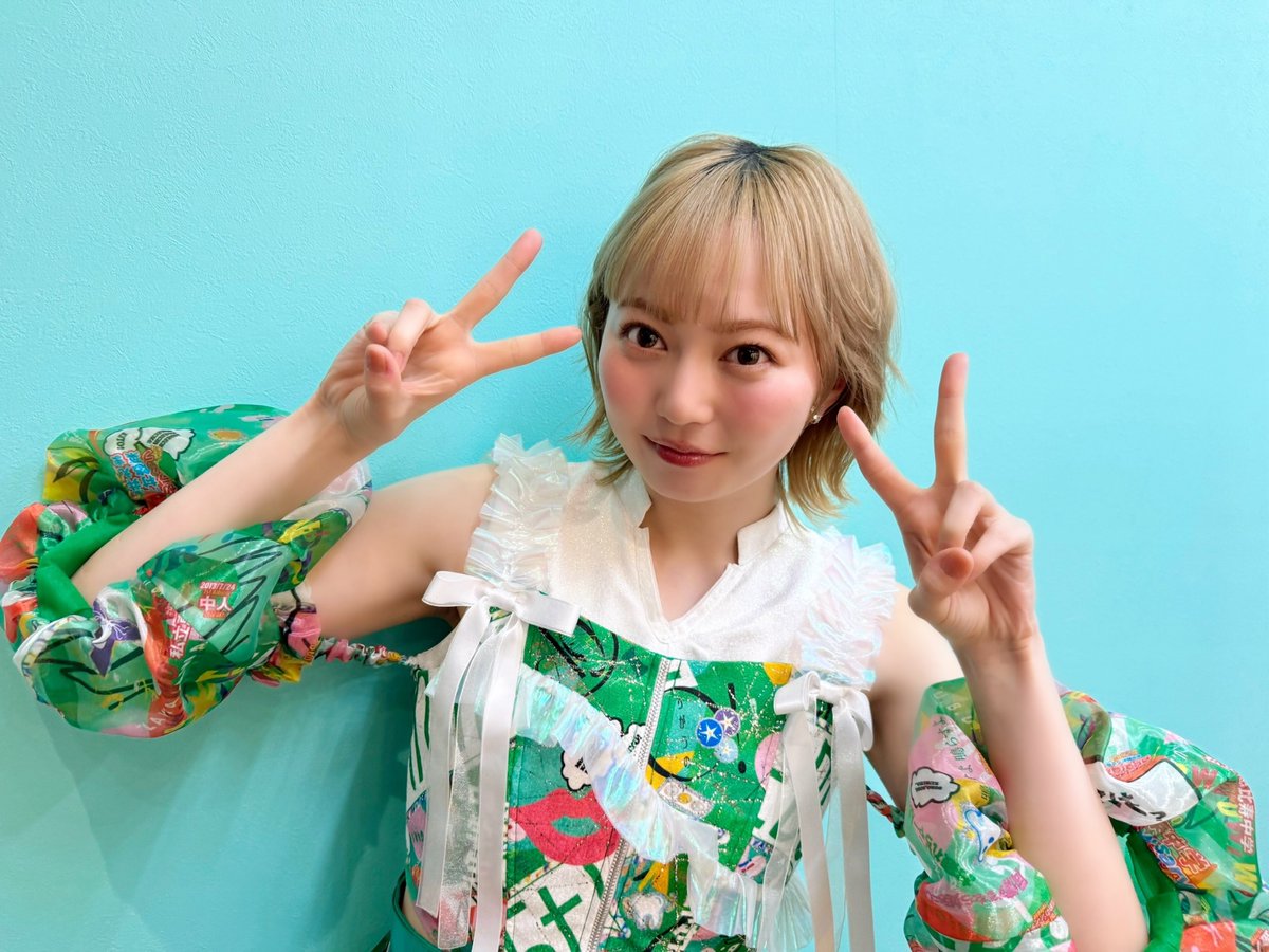 えびちゅう ジャージ 安本彩花 上下セット えびちゅう メンバー紹介➃ 💚#安本彩花 @yasumoto_ayaka_official No