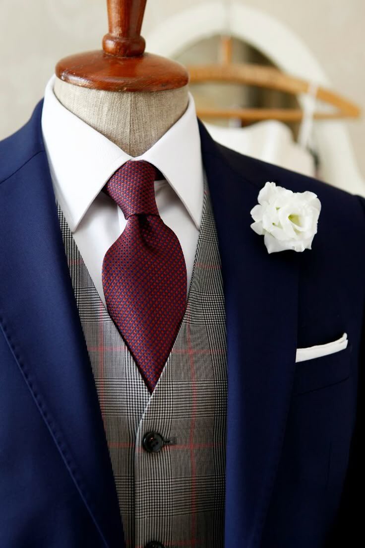 Colleb_Mwine's tweet image. Just a retweet’ for my next client might be on your timeline. 

We make custom made suits for wedding, introductions and Office suits at affordable prices. 

Visit us at Maria’s galleria L1 shop No.7 Call/WhatsApp 0702933078