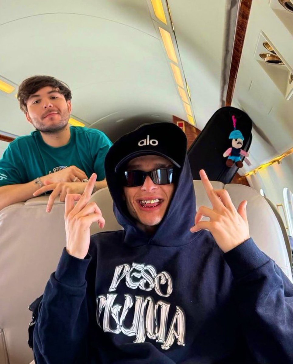 Peso Pluma 🥷🕸️🕷️ (@elpesopluma) on Twitter photo 