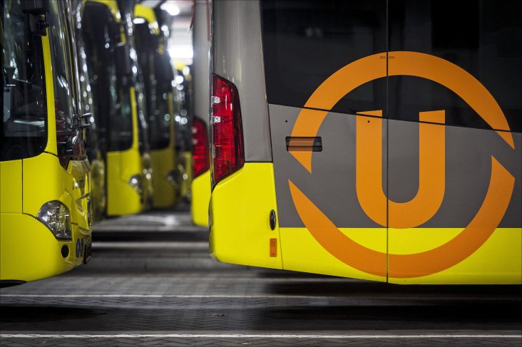 🚍Vanaf 14 december 2025 geldt een nieuwe dienstregeling voor het OV in Utrecht. Alle bussen en trams rijden dan onder de naam U-OV. Er komen meer ritten, nieuwe lijnen en de comfortabele U-liner. Geef uw mening vóór 12 mei over het concept-vervoerplan. 👉 ap.lc/vAwZp
