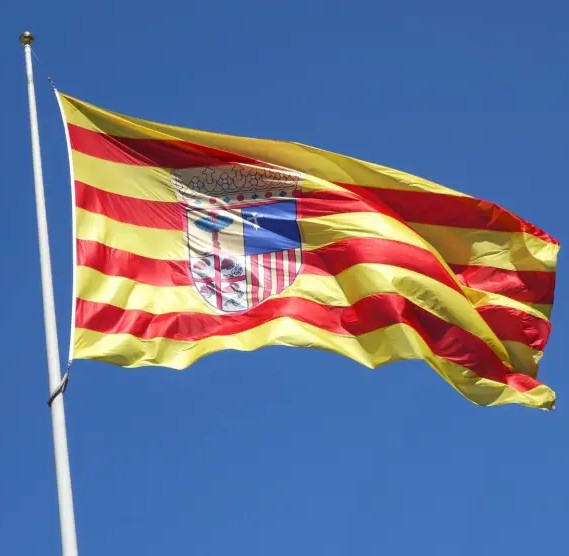 Bon Dia d'Aragó! Feliç Sant Jordi a tots els aragonesos y aragoneses!
Avui celebrem junts la nostra història, la nostra cultura i les nostres llengües pròpies.
#aal #santchorche #santjordi #sanjorge #diadaragon #diadarago #díadaragón #diadaragó