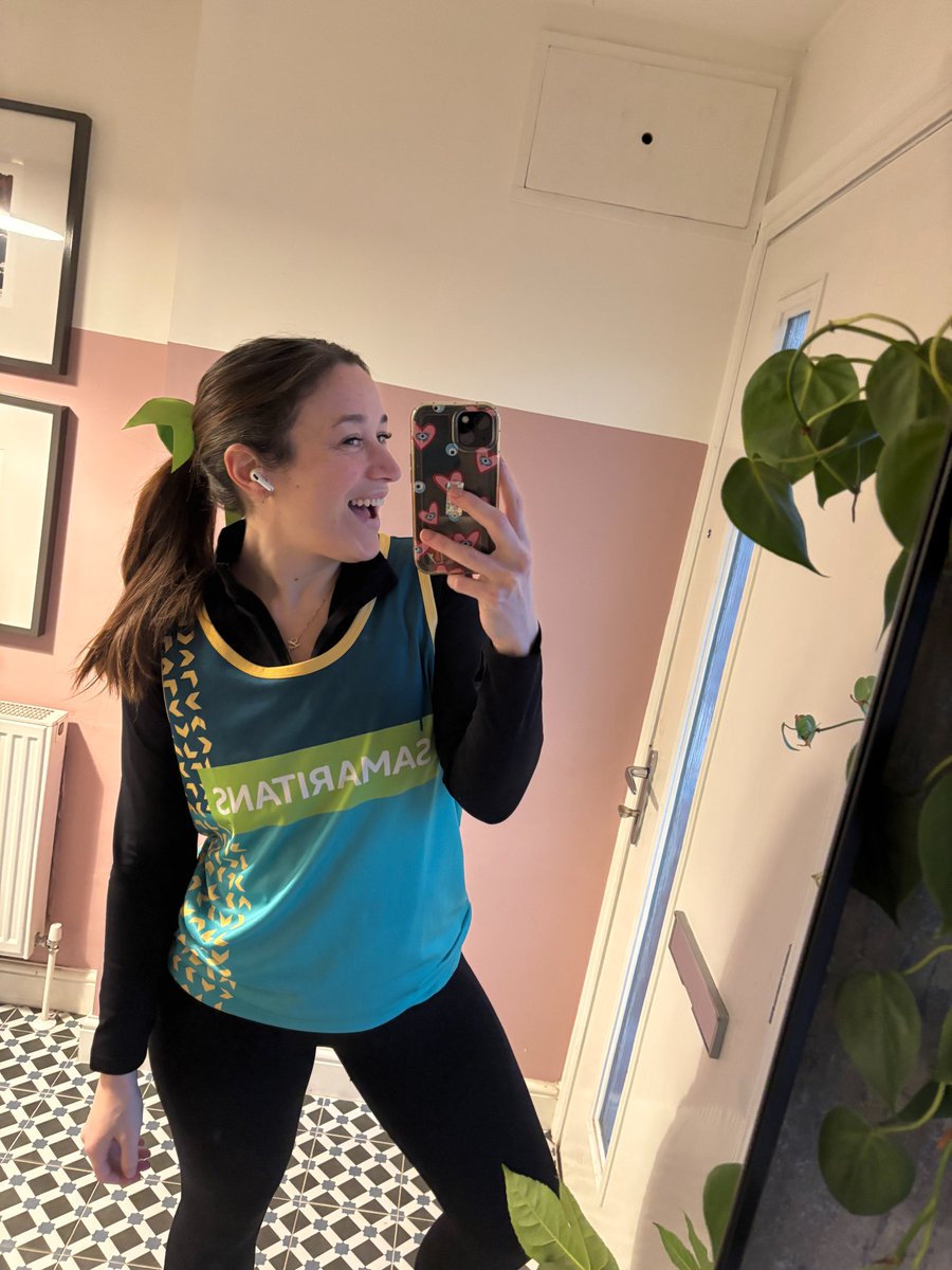 Leann is taking on her first ever marathon, for us. She called our helpline when she was having suicidal thoughts, and later she trained to become a listening volunteer herself. 👇