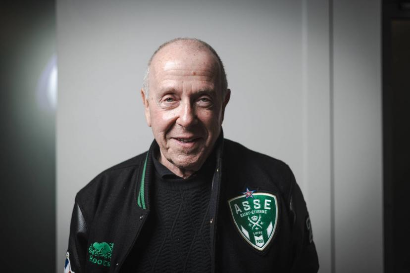 FerveurVerte_'s tweet photo. 🗣️ Larry Tanenbaum confirme que l'#ASSE n'est pas en danger malgré la crise des droits TV !

"Le football français connaît actuellement un gros problème avec les droits TV. Cela n’affecte en rien notre projet.

C’est à Gazidis, Fahmy et Rosenfeld de me dire ce qu’il faut faire pour construire une grande équipe. Je leur donnerai toutes les ressources dont ils ont besoin."