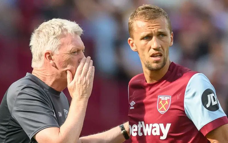 westhamfootball's tweet photo. Tomas Soucek looks odds-on to reunite with David Moyes this summer at Everton. West Ham can expect to receive a transfer fee of around £15m with add-ons with the 30-year-old Hammer expected to get a significant pay rise for his move to Merseyside https://t.co/4mJRpBiBZt