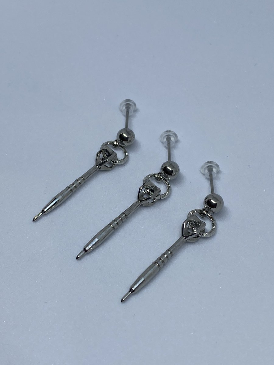 ◇販売開始記念プレゼント◇

受注販売を記念しまして、ピアス3本の試作モデルを1名様にプレゼント！
型番:P-LST
ラインストーン:無

応募方法
・フォロー
・いいね&amp;リポスト

開催期限は4/28 23:00迄
当選者発表は4/30に行います！