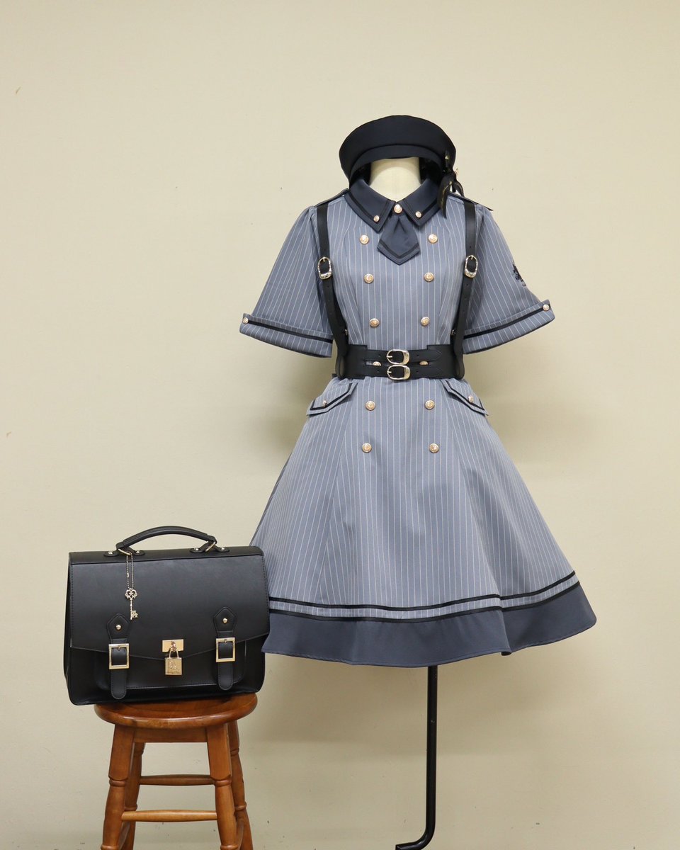 【新品】Amavel　アマベル　クラウンナイトミリタリー　ワンピース　カーキ Amabel】Noble Guardian ミリタリーワンピース（カーキ）｜Yahoo