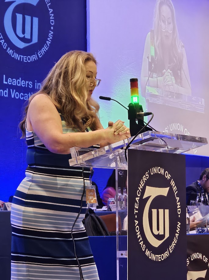 Respect, recognition and equality is needed for adult education tutors, says Gillian Black of DDL branch.
#tui25