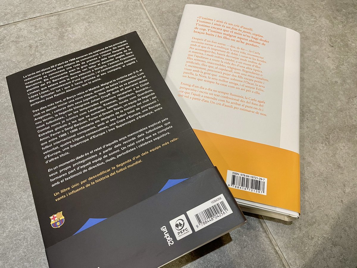 Roger Saperas (@rogersaperas) on Twitter photo Dues recomanacions per Sant Jordi:
D’en <a href="/roccasagran/">Roc Casagran</a> ho he llegit tot i m’ha encantat. Així que aquest no serà una execpció. Segur.
A <a href="/365d365e/">Oriol Rodríguez</a> no l’he llegit tant, però sé com treballa i és un orfebre. No us decebrà.
Somiar illes i Dream Team. Per un Sant Jordi de somni!🌹📚 Dues recomanacions per Sant Jordi:
D’en <a href="/roccasagran/">Roc Casagran</a> ho he llegit tot i m’ha encantat. Així que aquest no serà una execpció. Segur.
A <a href="/365d365e/">Oriol Rodríguez</a> no l’he llegit tant, però sé com treballa i és un orfebre. No us decebrà.
Somiar illes i Dream Team. Per un Sant Jordi de somni!🌹📚
