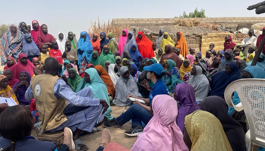 The protection environment in Cameroon remains volatile and unstable, due to the ongoing conflict affecting populations across the country.

🔹 GBV
🔹 Forced displacement
🔹 Child and family separation
🔹 Torture
🔹 Abduction

🔗Read more: shorturl.at/qA2p6