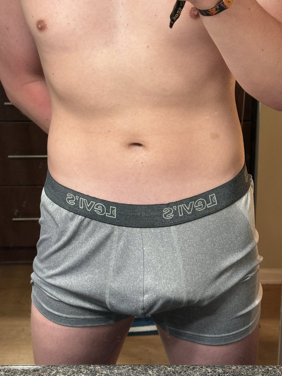 saggerdudefr's tweet photo. fully wet!!!! #gaypiss #pisslover #peedesparation #kinkpee #peelover #wetsag #wetsagging #uro #omorashi https://t.co/w64owtS1ss