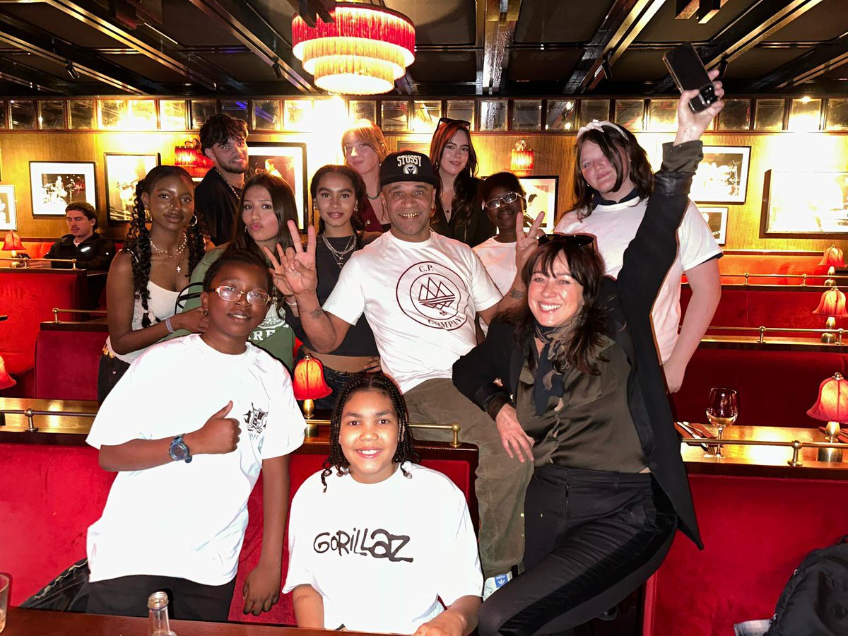 SirHvHArts's tweet photo. A fantastic opportunity for our young people @TMMPMusic being invited to Ronnie Scott’s to meet the legend @MRGOLDIE -inspired by being able to watch a soundcheck in progress with Q&amp;A #charity #aspirational https://t.co/HvUJ4PjYQb