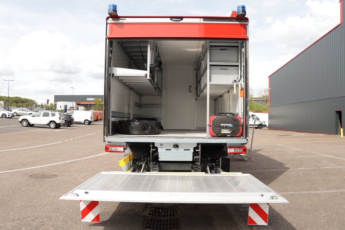 Véhicule d'Appui #Soutien #NRBC sur châssis <a href="/RenaultTrucksCo/">Renault Trucks</a> 

Nous remercions #Sdis50 pour leur confiance.
#pompiers