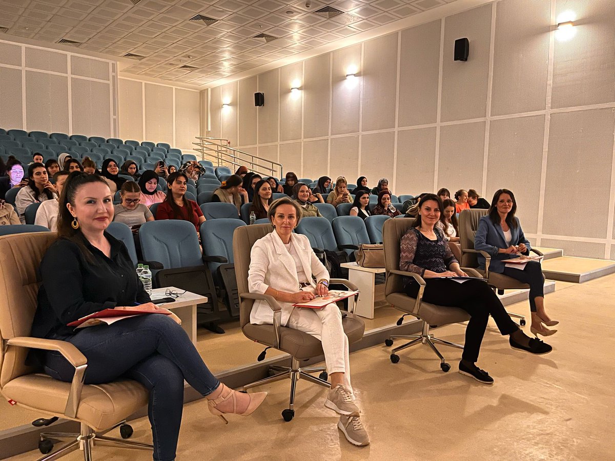 Yurt Müdürlüğümüzde Jüriliğini Yurt Müdürümüz İ.Arzum BULDUK,  Konservatuvar hocaları Nur GÜLER, Elif SAKIZLI ve Seçil ILGAZ’ın yapmış olduğu O Ses Meriç Ses Yarışması düzenlenmiştir.

🌻Meriç Öğrenci Yurdu

<a href="/OA_BAK/">Dr. Osman Aşkın Bak</a> <a href="/selimakGSB/">Selim AK</a> <a href="/arzum_bulduk/">Arzum Bulduk</a>  <a href="/EdirneKYGM/">GSB Edirne Yurtları</a>