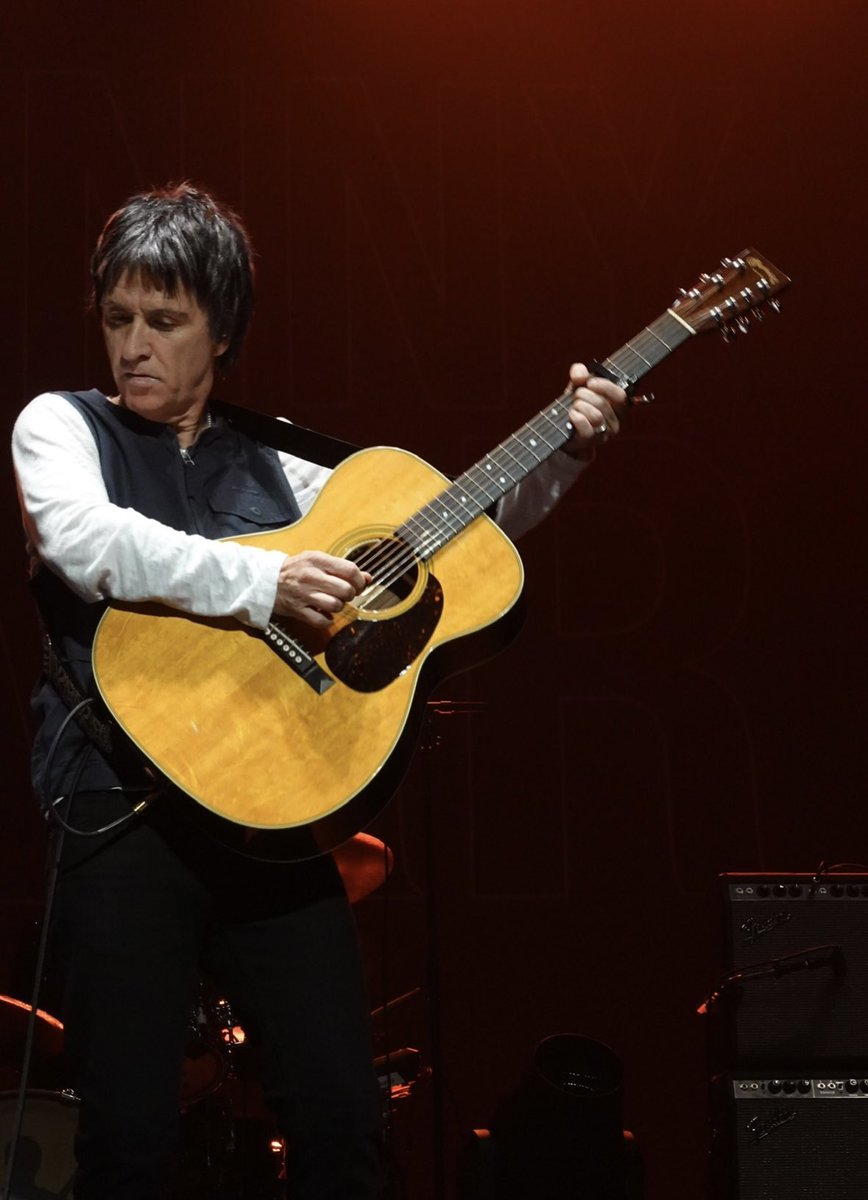 Johnny Marr tweet media